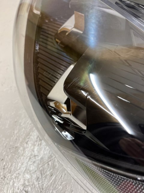 FORD KUGA MK3 REFLEKTOR LEWY FULL LED LV4B-13E015-CD ORG FV WYS 24H FORD KUGA MK3 REFLEKTOR LEWY FULL LED LV4B-13E015-CD ORG FV WYS 24H