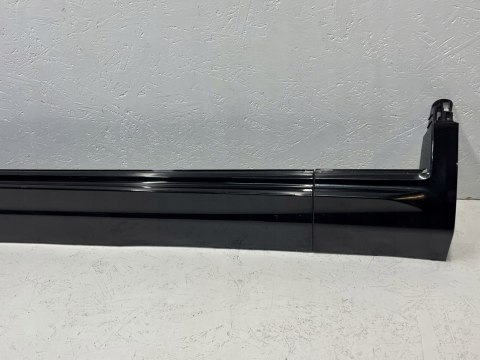 VOLVO XC90 II LISTWA PROGOWA PRÓG PRAWY ORG 31672370 2014- VOLVO XC90 II LISTWA PROGOWA PRÓG PRAWY ORG 31672370 2014-