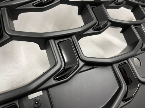 AUDI SQ8 GRILL ATRAPA ORYGINAŁ MASKOWNICA 4M8853651BS AUDI SQ8 GRILL ATRAPA ORYGINAŁ MASKOWNICA 4M8853651BS
