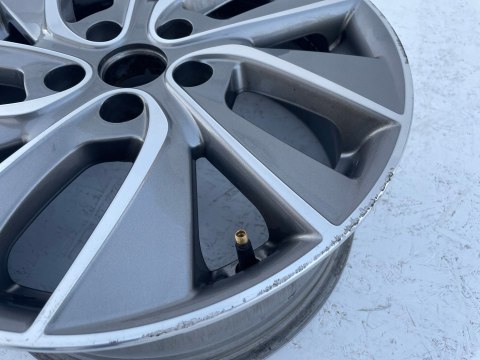 HYUNDAI FELGA 7.0" x 17" 5x114.3 ET 53 HYUNDAI FELGA 7.0" x 17" 5x114.3 ET 53