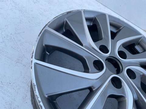 HYUNDAI FELGA 7.0" x 17" 5x114.3 ET 53 HYUNDAI FELGA 7.0" x 17" 5x114.3 ET 53