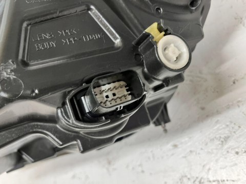 FORD FOCUS MK4 REFLEKTOR PRAWY FULL LED JX7B-13E014-CE ORG FV WYS 24H FORD FOCUS MK4 REFLEKTOR PRAWY FULL LED JX7B-13E014-CE ORG FV WYS 24H