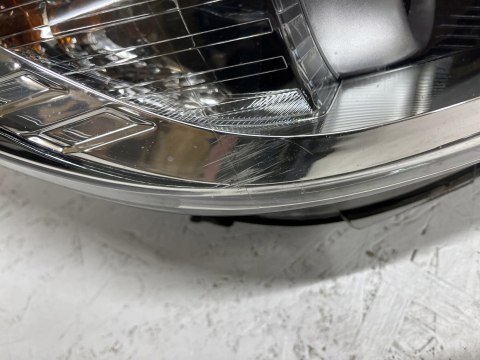 KIA CEED II REFLEKTOR PRAWY BEZ LED PRZEDNI 92102-A2340 ORG FV WYS 24H KIA CEED II REFLEKTOR PRAWY BEZ LED PRZEDNI 92102-A2340 ORG FV WYS 24H