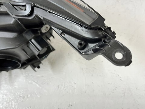 LEXUS NX LIFT REFLEKTOR PRAWY PRZEDNI ORG FV WYS 24H LEXUS NX LIFT REFLEKTOR PRAWY PRZEDNI ORG FV WYS 24H