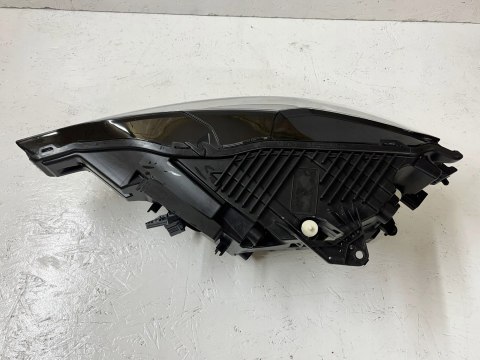 VOLVO XC60 II LIFT FULL LED REFLEKTOR PRAWY PRZEDNI ORG FV WYS 24H VOLVO XC60 II LIFT FULL LED REFLEKTOR PRAWY PRZEDNI ORG FV WYS 24H