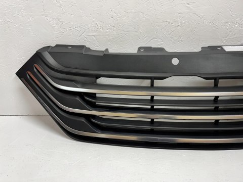 GRILL ATRAPA ZDERZAKA IVECO DAILY V 5802799786 ORG WYS 24H FV GRILL ATRAPA ZDERZAKA IVECO DAILY V 5802799786 ORG WYS 24H FV