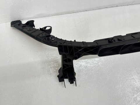 Mercedes B W247 w177 2018 Pas przedni wzmocnienie czołowe org fv Mercedes B W247 w177 2018 Pas przedni wzmocnienie czołowe org fv