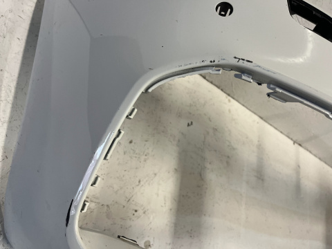 BMW 5er G30 G31 M paket ab Bj. 2016 - Stoßstange vorne bumper Original mb589 BMW 5er G30 G31 M paket ab Bj. 2016 - Stoßstange vorne bumper Original mb589