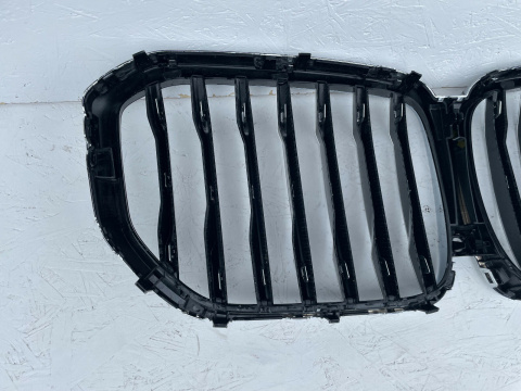BMW X5 G05 kühlergrill nieren grill front Original BMW X5 G05 kühlergrill nieren grill front Original
