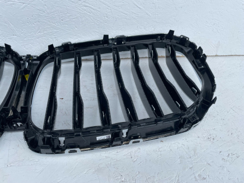 BMW X5 G05 kühlergrill nieren grill front Original BMW X5 G05 kühlergrill nieren grill front Original