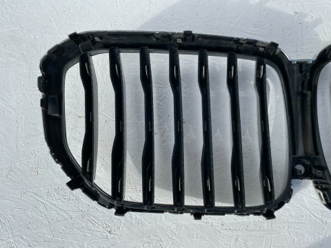 BMW X5 G05 kühlergrill nieren grill front Original BMW X5 G05 kühlergrill nieren grill front Original