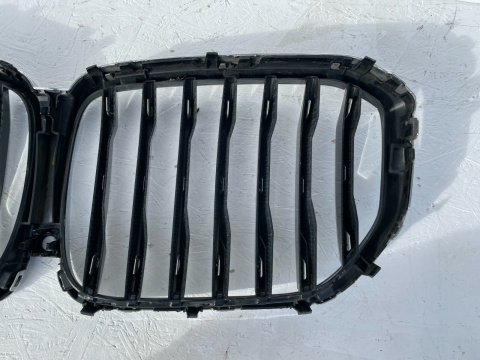 BMW X5 G05 kühlergrill nieren grill front Original BMW X5 G05 kühlergrill nieren grill front Original