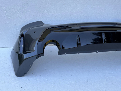 BMW 1er F40 M paket Stoßstange hinten rear bumper Original bw195 BMW 1er F40 M paket Stoßstange hinten rear bumper Original bw195