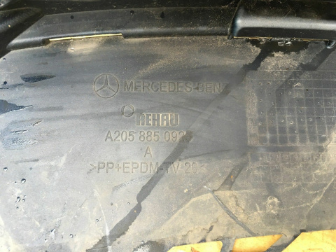 Mercedes Benz C klasse W205 AMG Stoßstange vorne a2058850925 Original gm61 Mercedes Benz C klasse W205 AMG Stoßstange vorne a2058850925 Original gm61