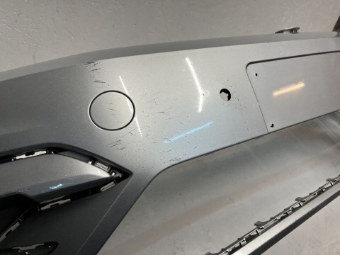 Volkswagen Touran 5T R line Stoßstange vorne front bumper Original mv80 Volkswagen Touran 5T R line Stoßstange vorne front bumper Original mv80