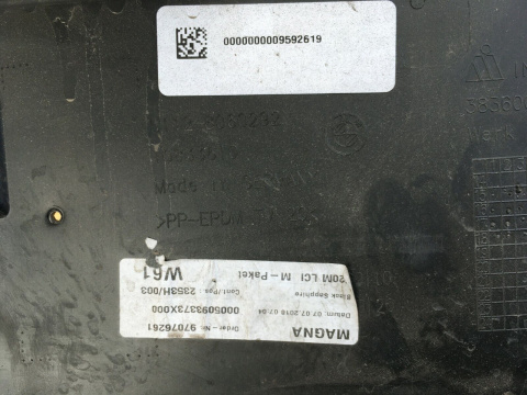 BMW 1er F20 LCI M paket Original Stoßstange hinten bg174 BMW 1er F20 LCI M paket Original Stoßstange hinten bg174
