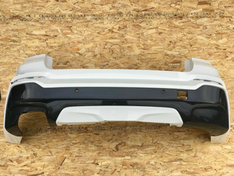 BMW X4 F26 M-Paket Original Stoßstange hinten mb22 BMW X4 F26 M-Paket Original Stoßstange hinten mb22