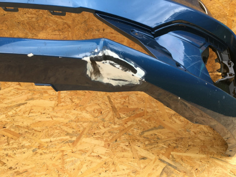Ford Focus MK4 ab Bj. 2018 - ST Stoßstange vorne front bumper Original Ford Focus MK4 ab Bj. 2018 - ST Stoßstange vorne front bumper Original