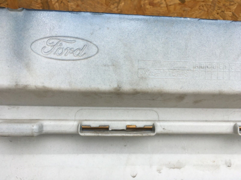 Ford Focus MK4 ab Bj. 2018 - ST Stoßstange vorne front bumper Original Ford Focus MK4 ab Bj. 2018 - ST Stoßstange vorne front bumper Original