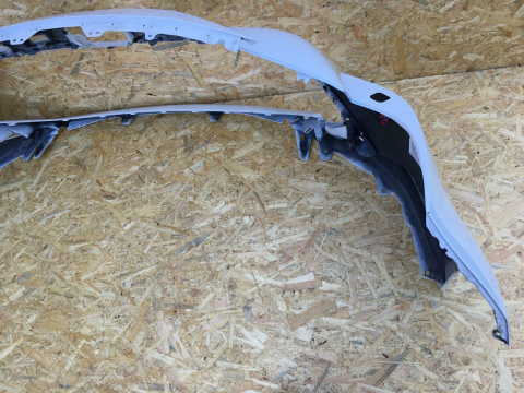 Toyota Corolla XII E210 ab Bj.2019 - Stoßstange vorne front bumper Original tw1 Toyota Corolla XII E210 ab Bj.2019 - Stoßstange vorne front bumper Original tw1