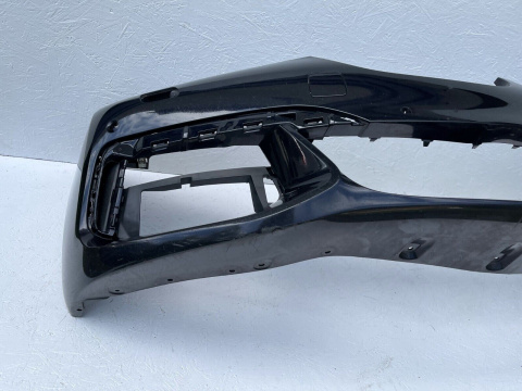 BMW 7er G11 G12 ab Bj. 2015- Stoßstange vorne front bumper original BMW 7er G11 G12 ab Bj. 2015- Stoßstange vorne front bumper original