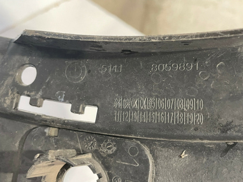 BMW X1 F48 M paket Stoßstange vorne front bumper Original mb161 BMW X1 F48 M paket Stoßstange vorne front bumper Original mb161