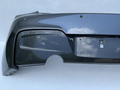 BMW 1er F20 ab Bj. 2011 - 2015 VFL m paket stoßstange hinten Original mb712 BMW 1er F20 ab Bj. 2011 - 2015 VFL m paket stoßstange hinten Original mb712