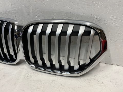 BMW X1 F48 LCI ab Bj. 2019 - Niere Frontmaske Kühlergrill Grill Original 8493450 BMW X1 F48 LCI ab Bj. 2019 - Niere Frontmaske Kühlergrill Grill Original 8493450