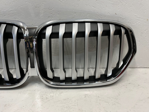BMW X1 F48 LCI ab Bj. 2019 - Niere Frontmaske Kühlergrill Grill Original 8493450 BMW X1 F48 LCI ab Bj. 2019 - Niere Frontmaske Kühlergrill Grill Original 8493450