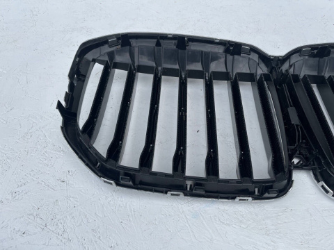 BMW X7 G07 ab Bj. 2018 - Niere Frontmaske Kühlergrill Grill Original 8094566 BMW X7 G07 ab Bj. 2018 - Niere Frontmaske Kühlergrill Grill Original 8094566