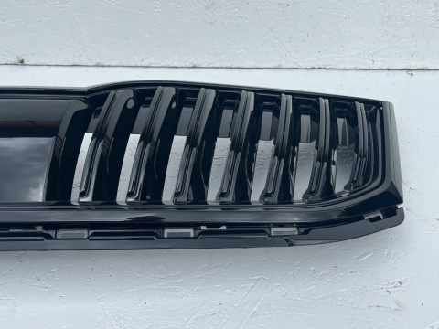 Skoda Octavia III 5E Facelift ab Bj.2017 - 5E0853653C kühlergrill Original Skoda Octavia III 5E Facelift ab Bj.2017 - 5E0853653C kühlergrill Original