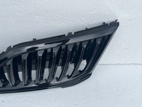Skoda Octavia III 5E Facelift ab Bj.2017 - 5E0853653C kühlergrill Original Skoda Octavia III 5E Facelift ab Bj.2017 - 5E0853653C kühlergrill Original