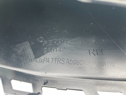 Audi TTRS 8S Frontspoiler Stoßstange vorne spoiler front bumper Links Rechts ORG Audi TTRS 8S Frontspoiler Stoßstange vorne spoiler front bumper Links Rechts ORG