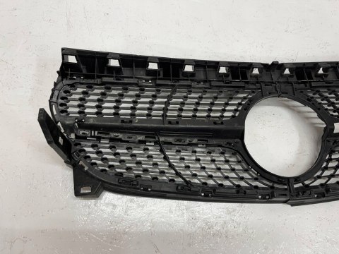 Mercedes CLA C117 X117 W117 A1178880600 GRILL ATRAPA ORG WYS 24H FV Mercedes CLA C117 X117 W117 A1178880600 GRILL ATRAPA ORG WYS 24H FV