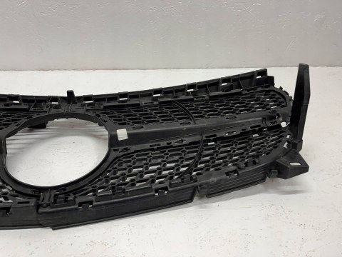 Mercedes CLA C117 X117 W117 A1178880600 GRILL ATRAPA ORG WYS 24H FV Mercedes CLA C117 X117 W117 A1178880600 GRILL ATRAPA ORG WYS 24H FV