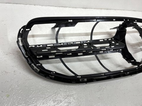 Mercedes GLC X253 W253 LIFT 2019 GRILL ATRAPA A2538803402 ORG WYS 24H FV Mercedes GLC X253 W253 LIFT 2019 GRILL ATRAPA A2538803402 ORG WYS 24H FV