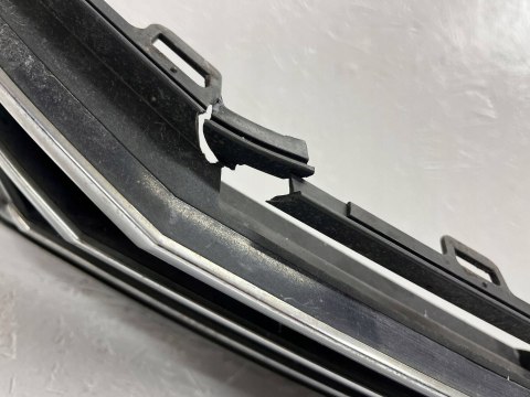 Volkswagen PASSAT B8 GRILL ATRAPA POD RADAR 3G0853653 ORG WYS 24H FV Volkswagen PASSAT B8 GRILL ATRAPA POD RADAR 3G0853653 ORG WYS 24H FV