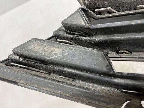 Volkswagen PASSAT B8 GRILL ATRAPA POD RADAR 3G0853653 ORG WYS 24H FV Volkswagen PASSAT B8 GRILL ATRAPA POD RADAR 3G0853653 ORG WYS 24H FV