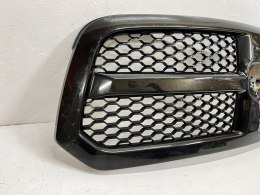 Dodge RAM 2013- ATRAPA GRILL13DSAC0010B ORG WYS 24H FV