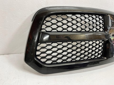 Dodge RAM 2013- ATRAPA GRILL13DSAC0010B ORG WYS 24H FV Dodge RAM 2013- ATRAPA GRILL13DSAC0010B ORG WYS 24H FV