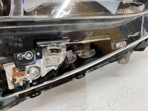 Mazda CX-5 II REFLEKTOR PRZEDNI PRAWY KB8N-51030 ORG WYS 24H FV Mazda CX-5 II REFLEKTOR PRZEDNI PRAWY KB8N-51030 ORG WYS 24H FV