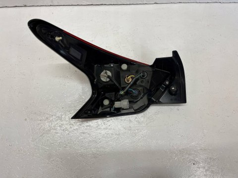 Nissan Micra K14 2017 Tył strona prawa Lampa tylna 220-18727 ORG FV Nissan Micra K14 2017 Tył strona prawa Lampa tylna 220-18727 ORG FV