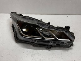 Toyota Corolla E210 E21 SEDAN REFLEKTOR PRAWY 81110-02T31 ORG FV